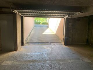  Parking / Garage à louer 12 m² Metz
