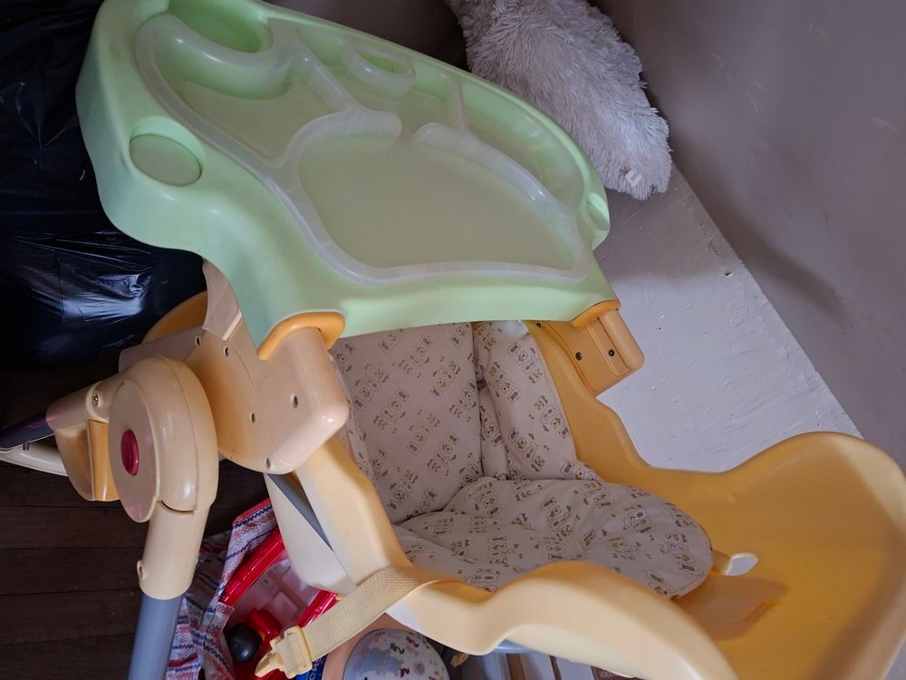 Chaise b&eacute;b&eacute; Puériculture