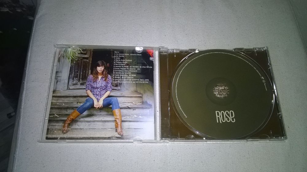 CD Rose
Rose
2006
Excellent etat
Liste
Saisons
Sombre Co CD et vinyles