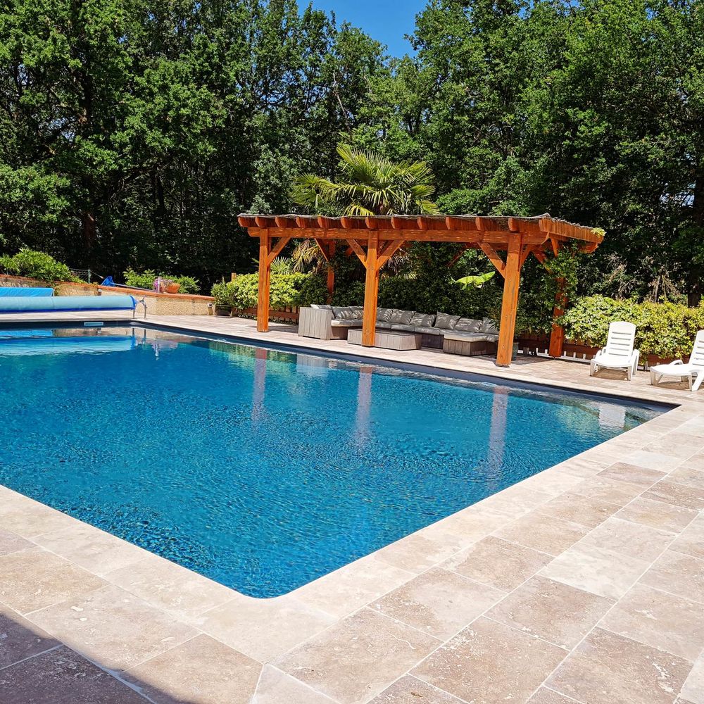   Logement type F4 dans villa en rez de jardin avec piscine Midi-Pyrnes, Maurens (32200)