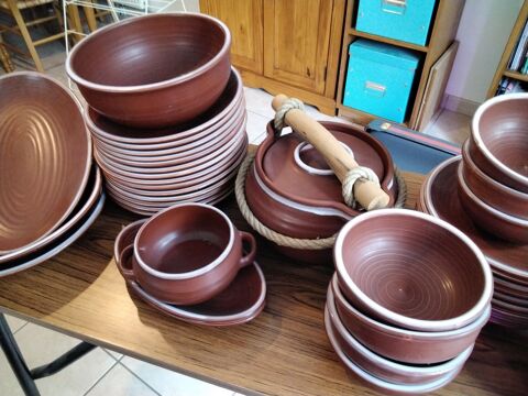 Tr�s  beau  service  vaisselle de chez hermes 50 Bernay (27)