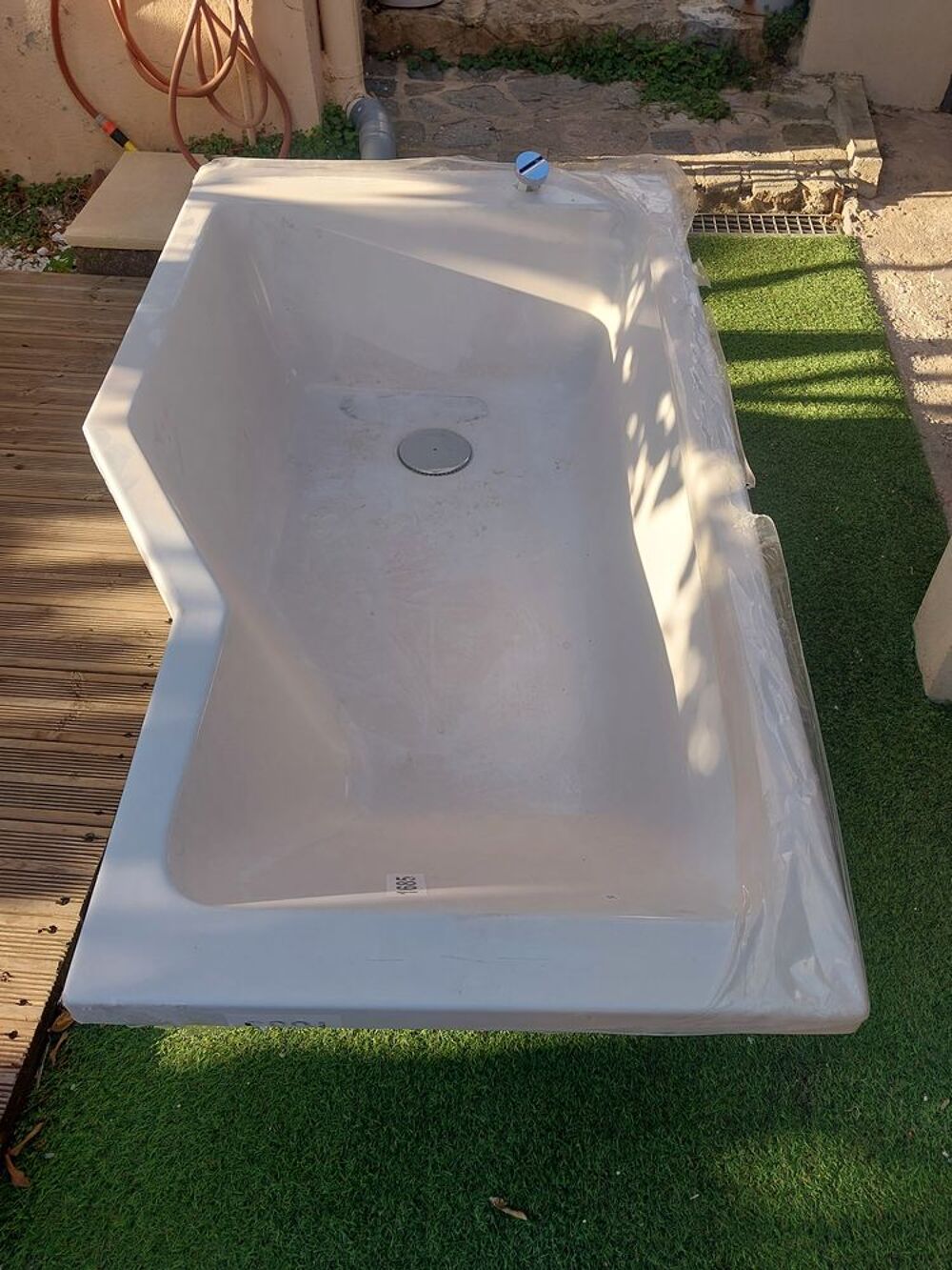 Baignoire alterna mod&egrave;le :pl&eacute;nitude
Meubles