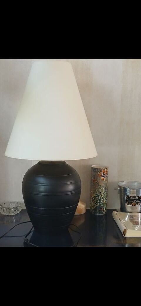Grande lampe style asiatique près de Thionville. 70 Thionville (57)