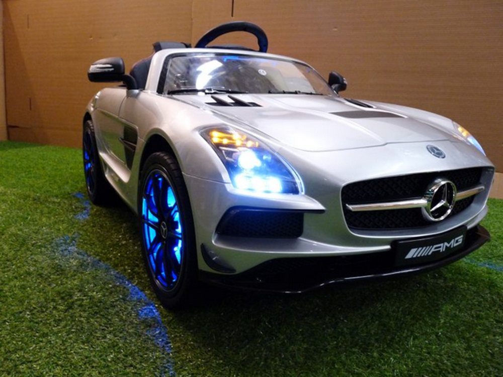 MERCEDES SLS &eacute;lectrique 12 volts . Jeux / jouets