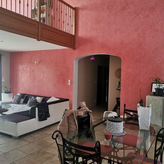  Villa à vendre 9 pièces 195 m²