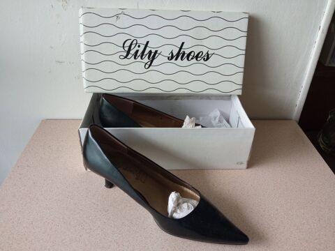 Escarpin noire taille 36 10 Sotteville-ls-Rouen (76)