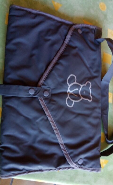 TAPIS A LANGER DE VOYAGE 12 Le Cap D Agde (34)