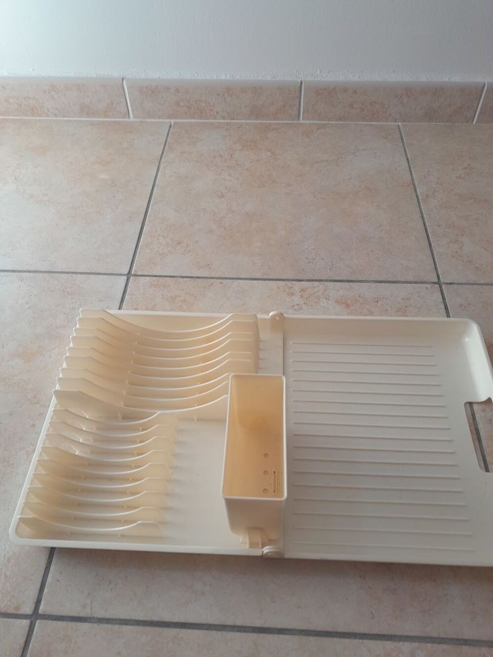 Egouttoir pliable. Décoration