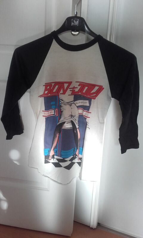 T-Shirt Jersey : Bon jovi - Runaway Tour 1984 - Taille : S 220 Angers (49)