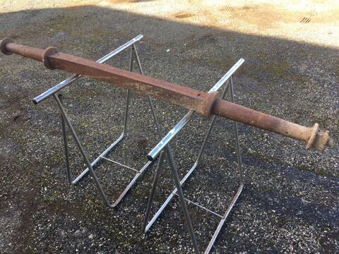 Essieu charrette 183cm (G) 65 Castres (81)