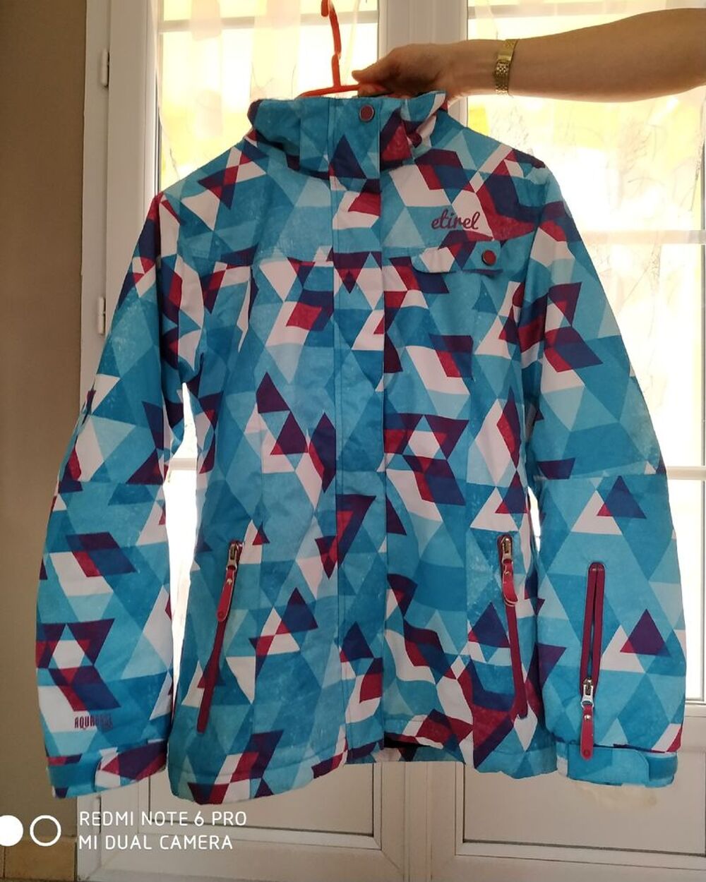 parka et pantalon de ski marque etirel Vêtements