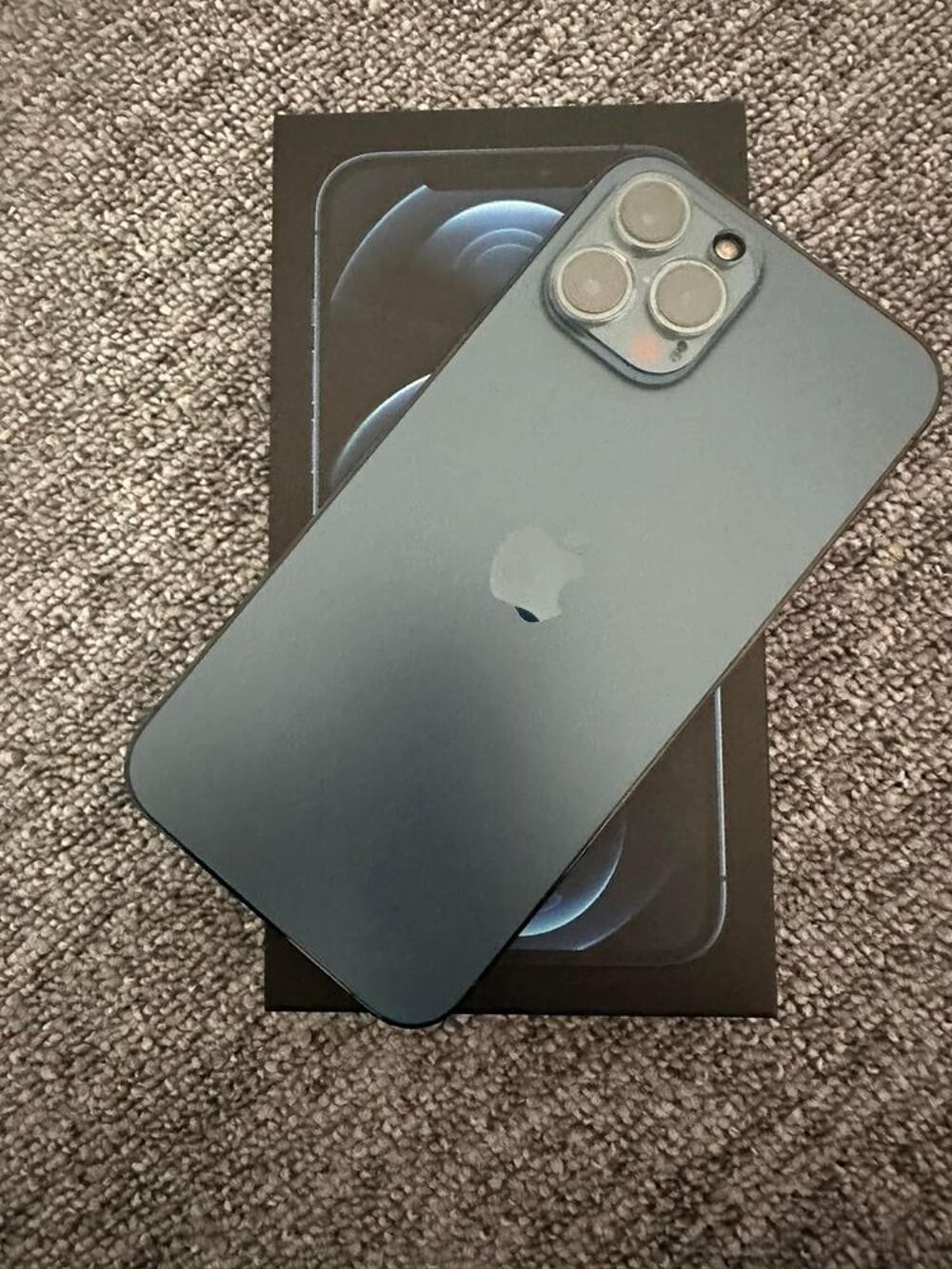 iPhone 12promax 256gb Téléphones et tablettes