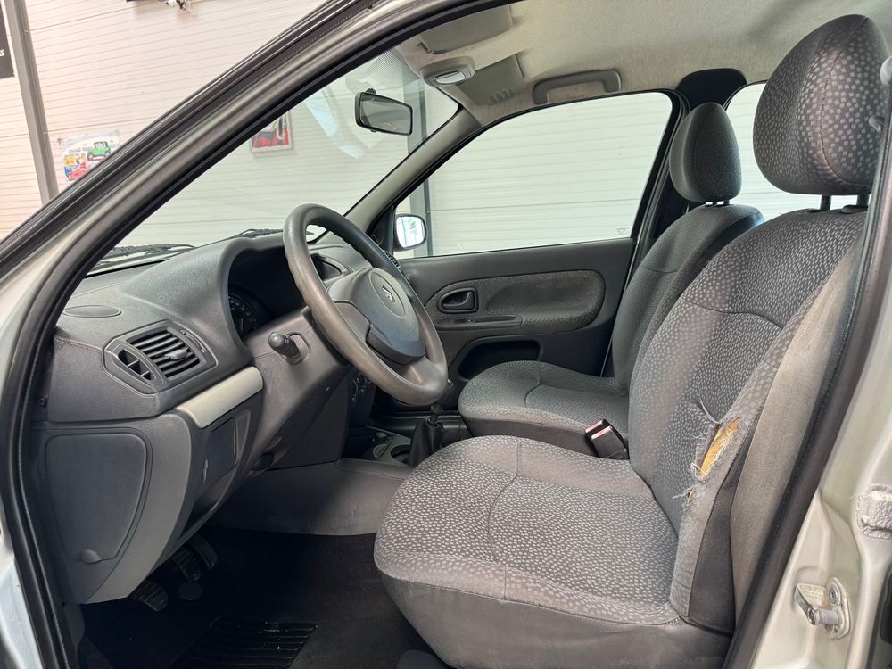Clio II Clio 1.2 Campus Dynamique 2007 occasion 56400 Brech