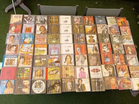 LOT DE 70 CD VARIETES FRANCAISE ET INTERNATIONNAL 20 Saint-Jean-du-Cardonnay (76)