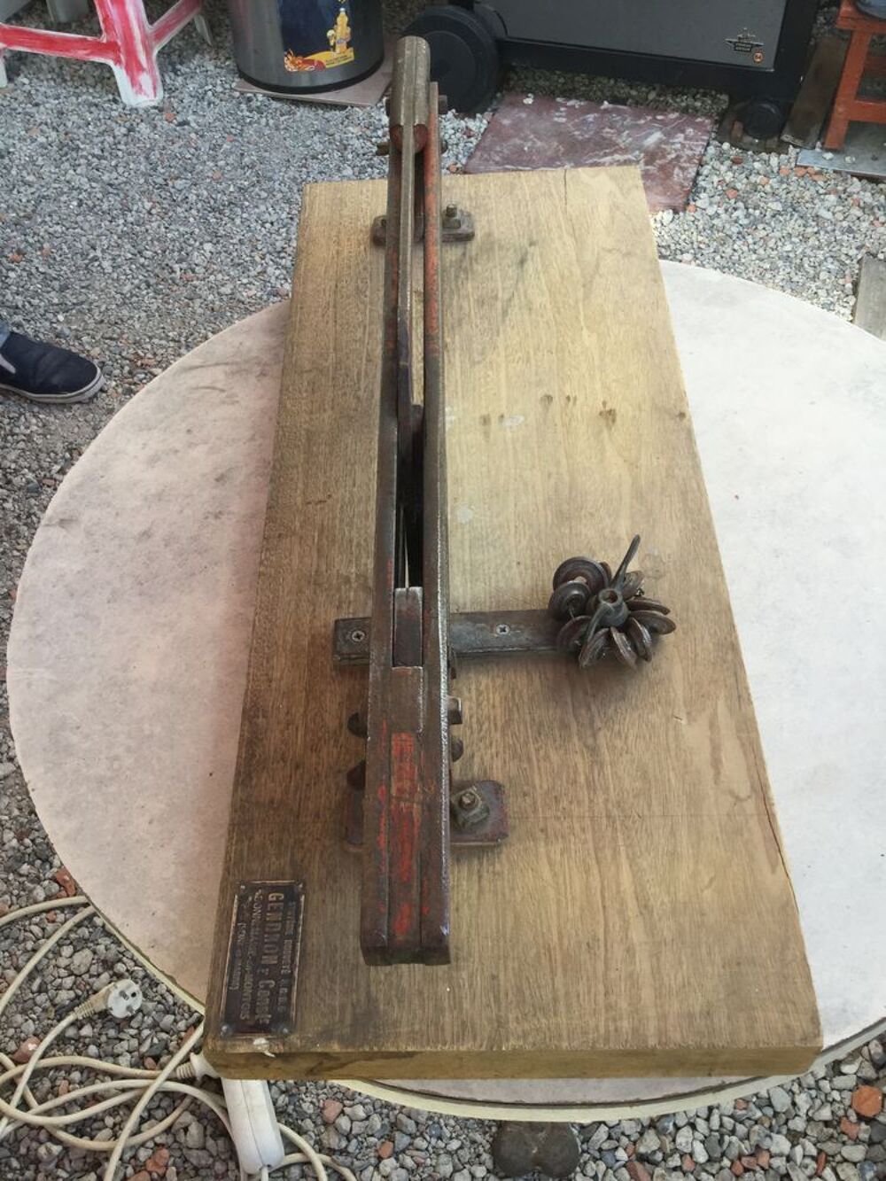 Coupe carreaux GENDRON Bricolage