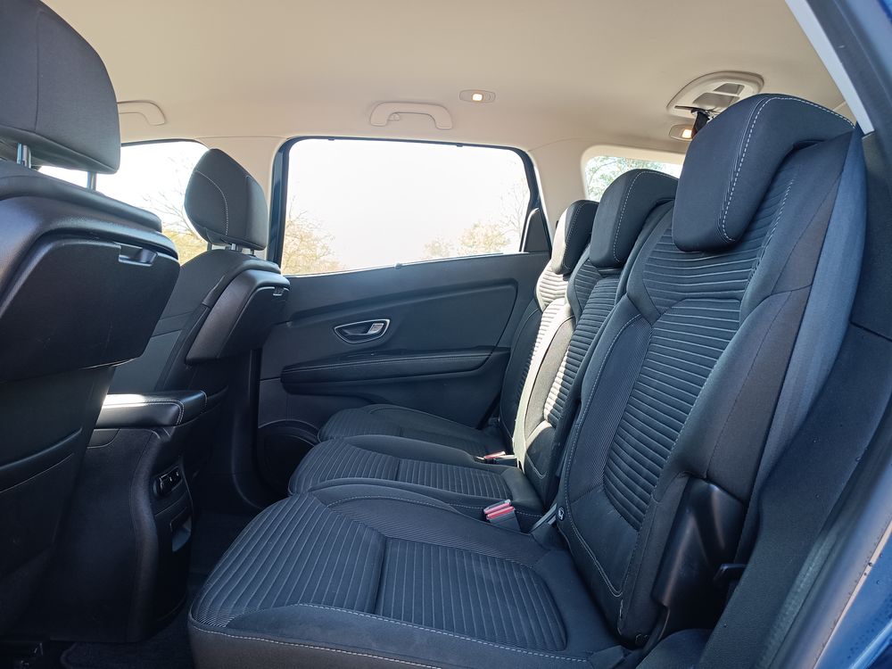 Grand scenic IV Grand Scenic TCe 140 Energy Zen 2018 occasion 42170 Chambles