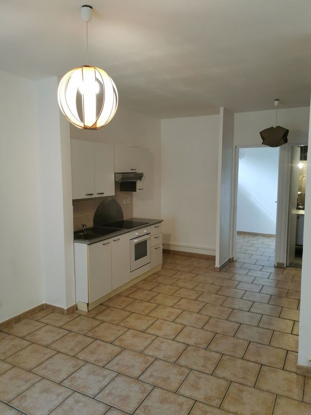 Location Appartement T1 + parking Aix-en-provence