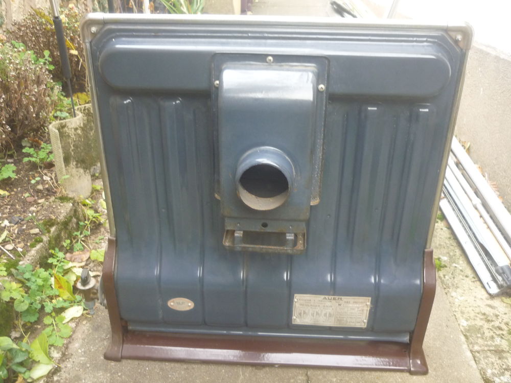 Chauffage "AUER" tous gaz 150 euros. Electroménager