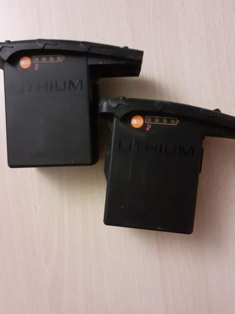 Batteries lithium  40 Aubigny-en-Artois (62)