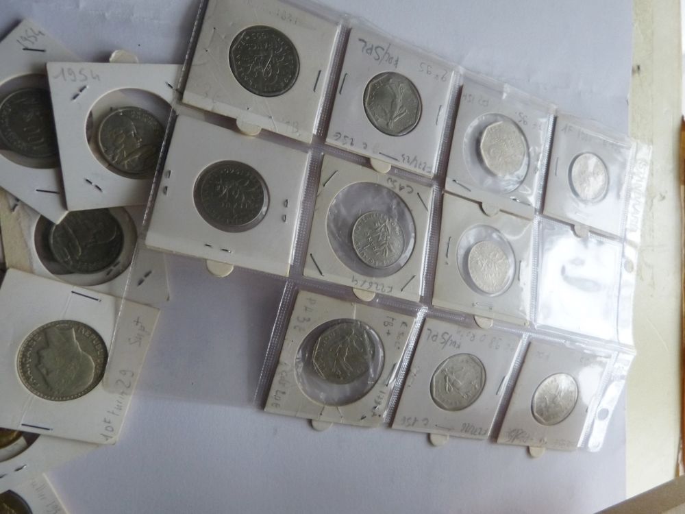 COFFRETs MONNAIES FRANCAISE DONT ECUS ROYAUX - ANT 