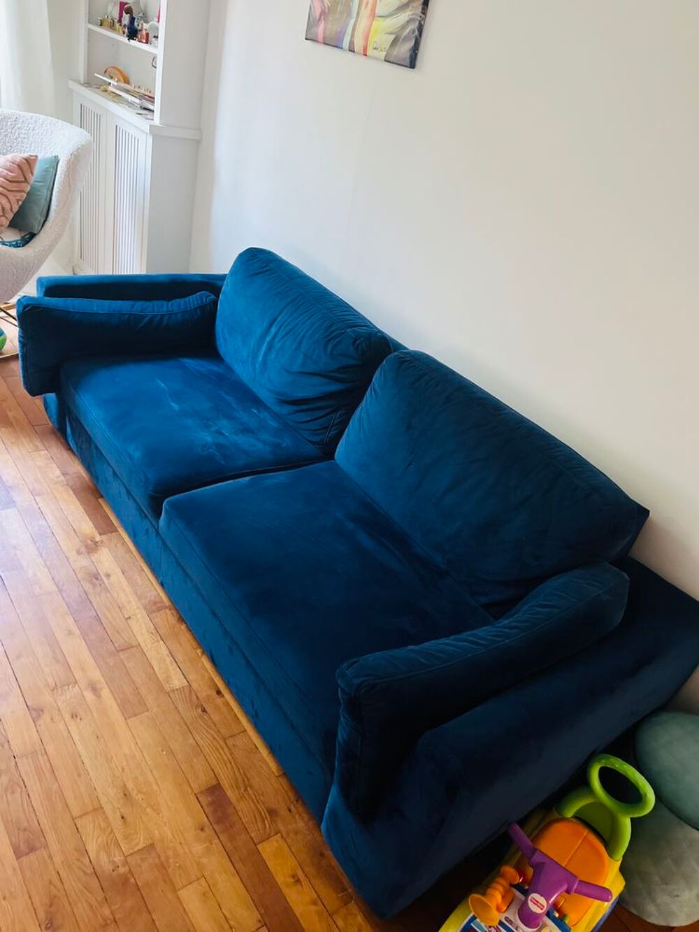 Tr&egrave;s beau Canap&eacute; en velours bleu nuit, tr&egrave;s bon &eacute;tat Meubles