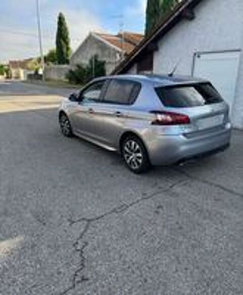 308 1.6 BlueHDi 100ch S&S BVM5 Style 2017 occasion 26000 Valence