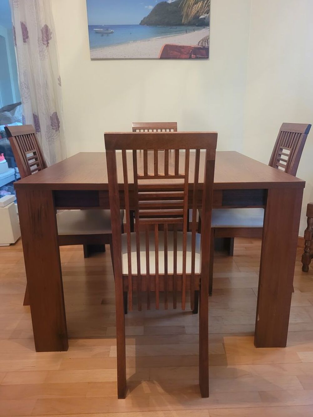 Ensemble de meubles de salle &agrave; manger bois de couleur marron Meubles