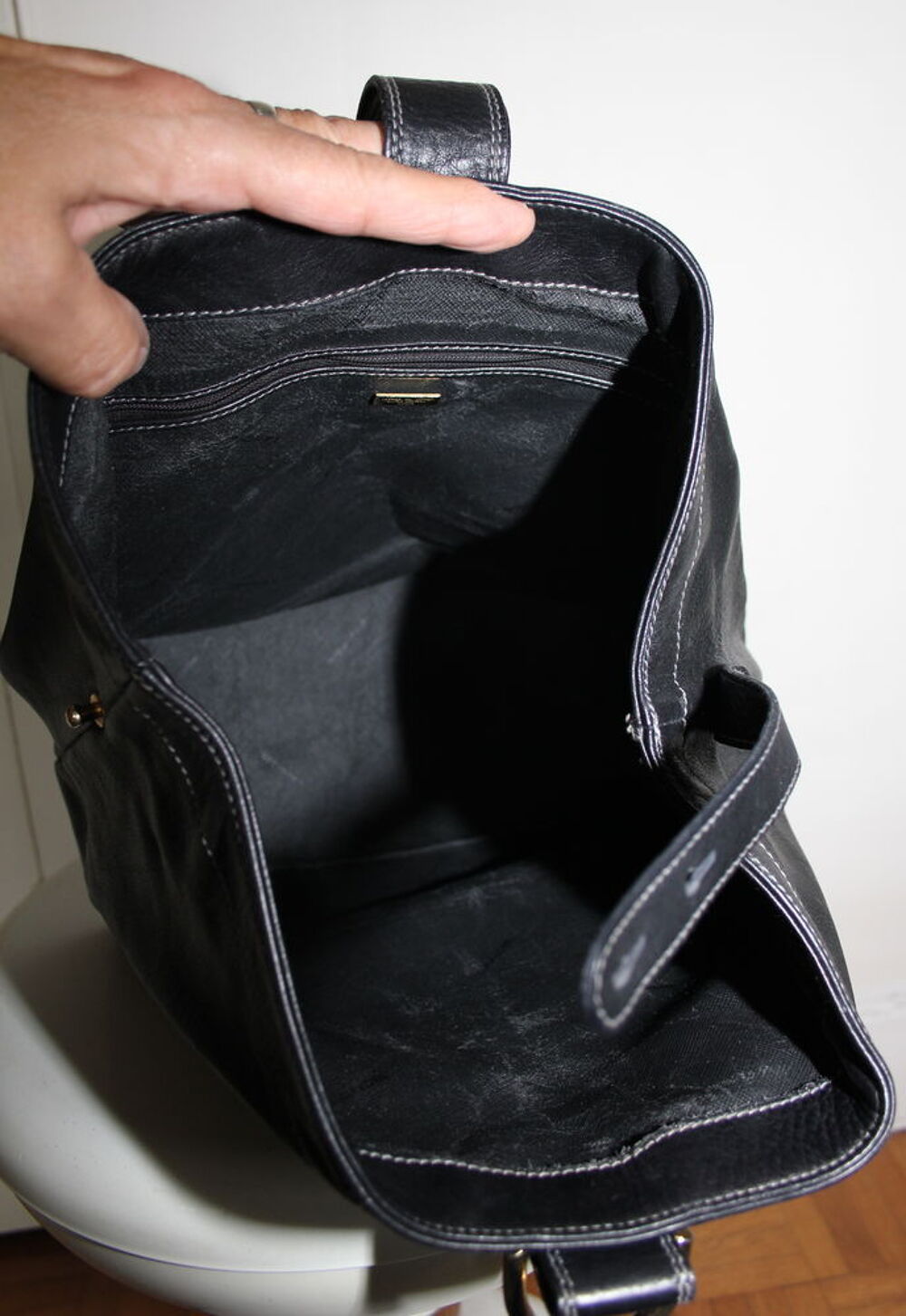 Sac cuir noir LANCEL
Maroquinerie