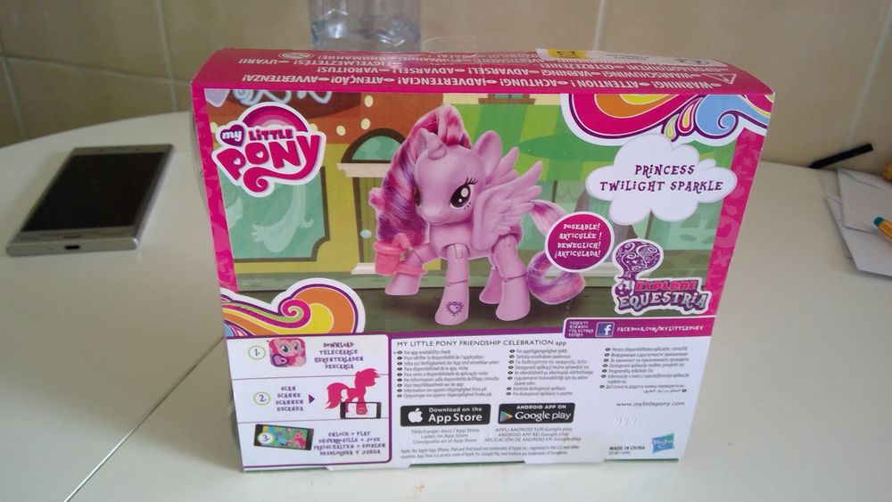 11€ PRINCESS TWILIGHT SPARKLE (Hasbro) Jeux / jouets