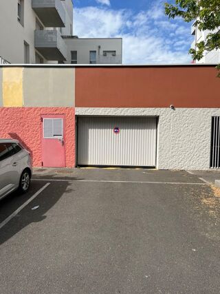  Parking / Garage � vendre 12 m�