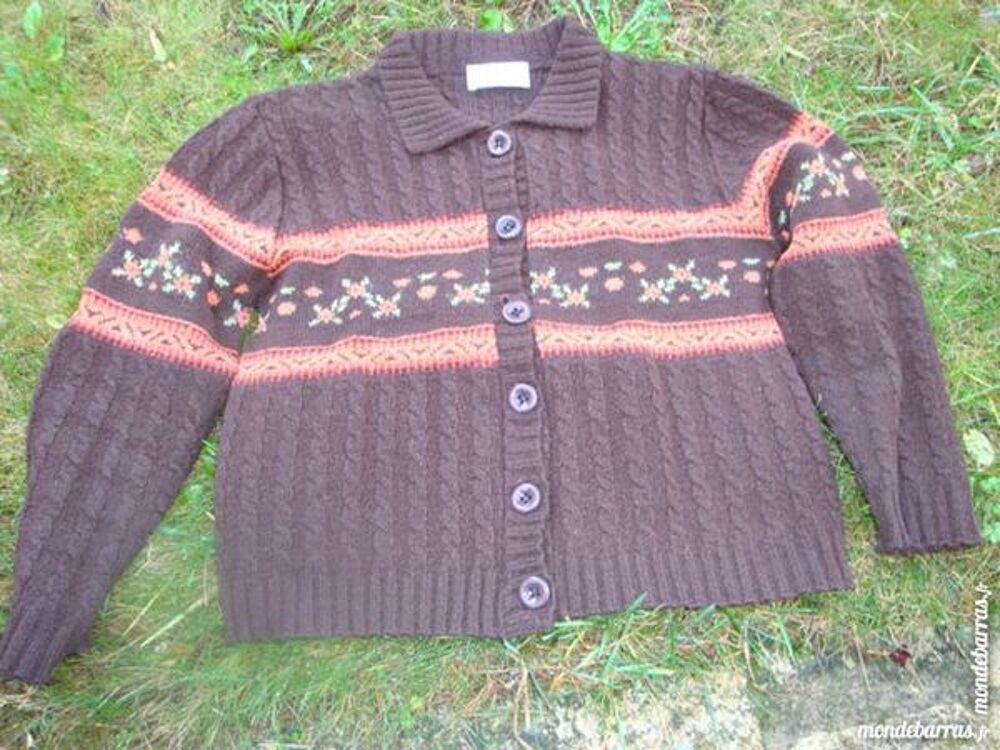 Gilet jacquard de couleur marron Vêtements