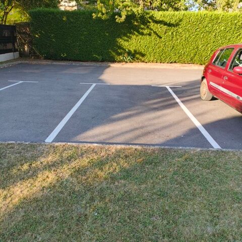  Parking / Garage  louer 12 m