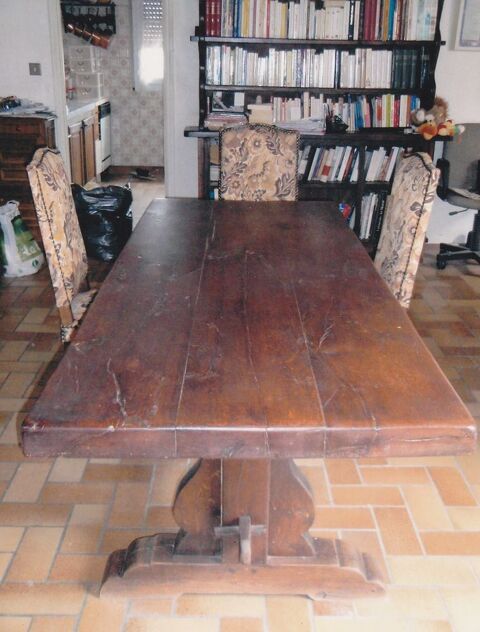 TABLE MONASTERE + 6 CHAISES + 1 BUFFET ANCIEN  300 Toulouse (31)