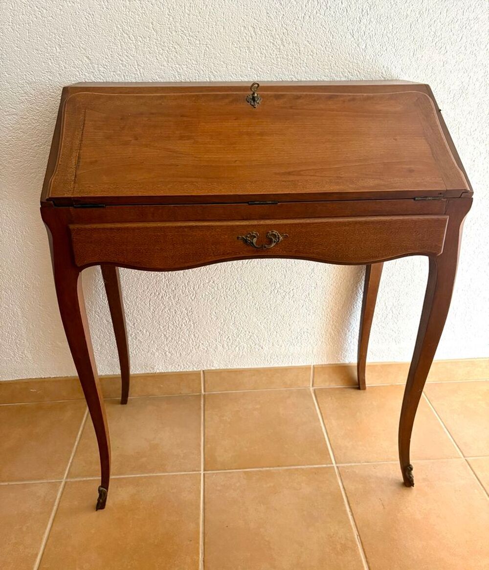 Petit secr&eacute;taire &agrave; abattant en bois Meubles