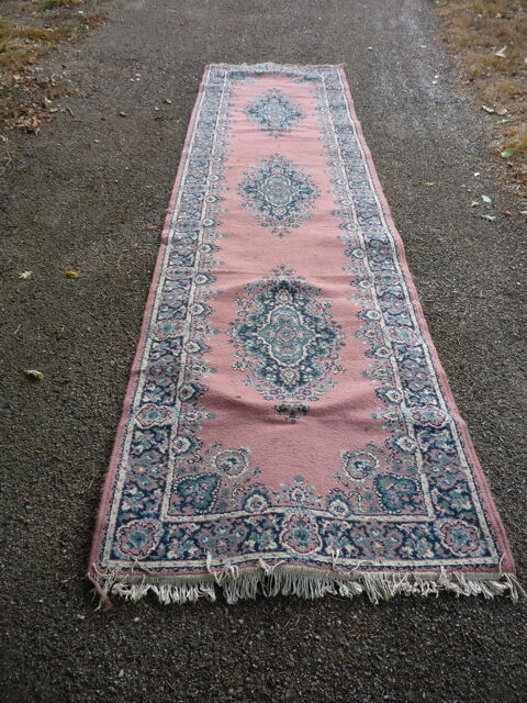 Tapis de couloir rose 35 Castres (81)