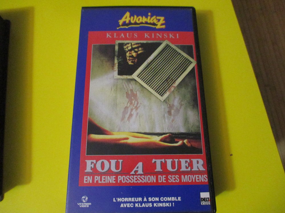 FFOU A TUER VHS KLAUS KINSKI NIGTCRAWLER HORREUR DVD et blu-ray