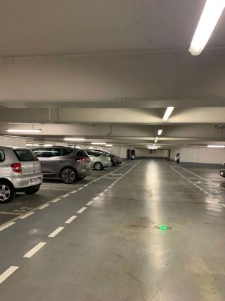  Parking / Garage � vendre 13 m�
