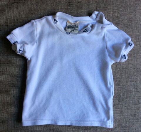 T-shirt blanc Disney (Mickey Minnie) manches courtes - 1 an 1 Paris 17 (75)