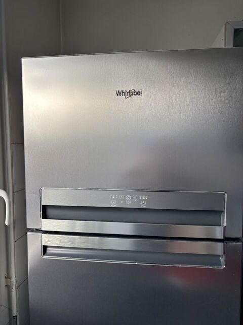 Whirlpool inox 6�me Sens ? 2020 ? comme neuf ? 420� 420 Saint-Maurice (94)