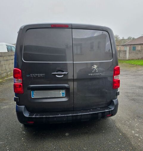 Peugeot Expert E-EXPERT FGN M ELECTRIQUE 136CH 75 KWH 2021 occasion Saint-Jean-de-Boiseau 44640