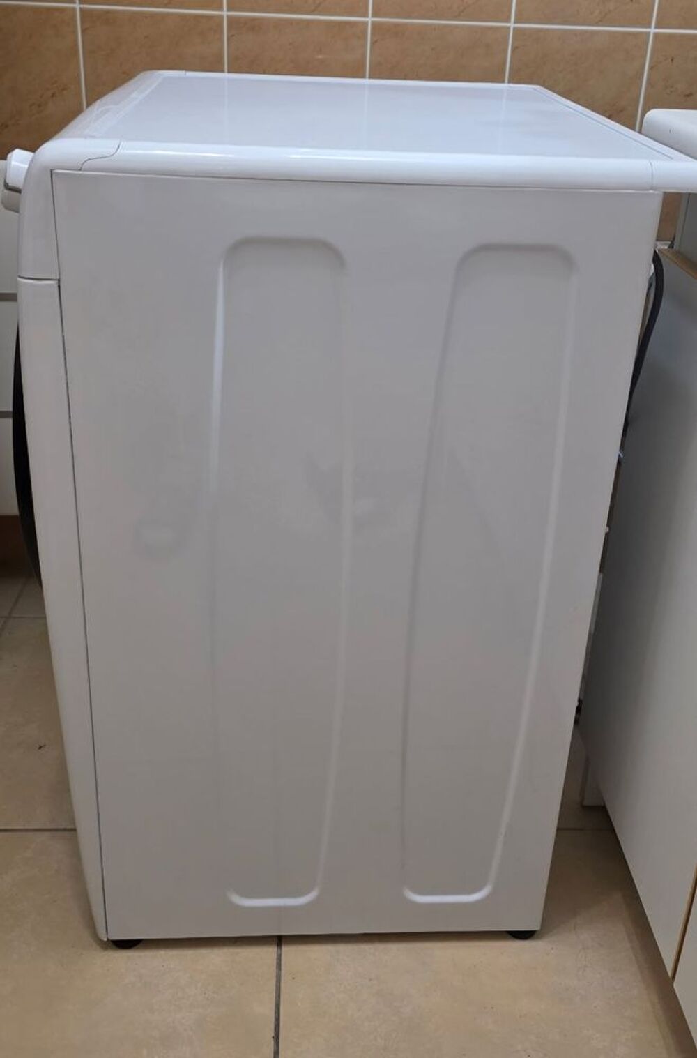 Machine 10kgs Candy connect&eacute;e et garantie en tbe Electroménager