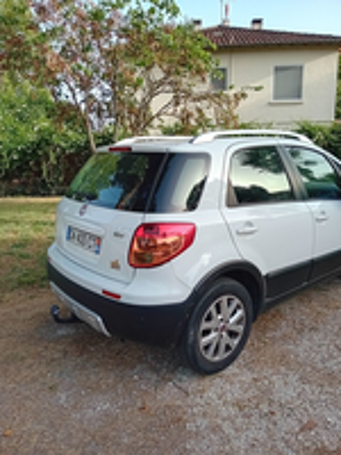 Sedici MY 2012 2.0 Multijet 135 ch 4x4 Emotion 2013 occasion 31310 Rieux-Volvestre