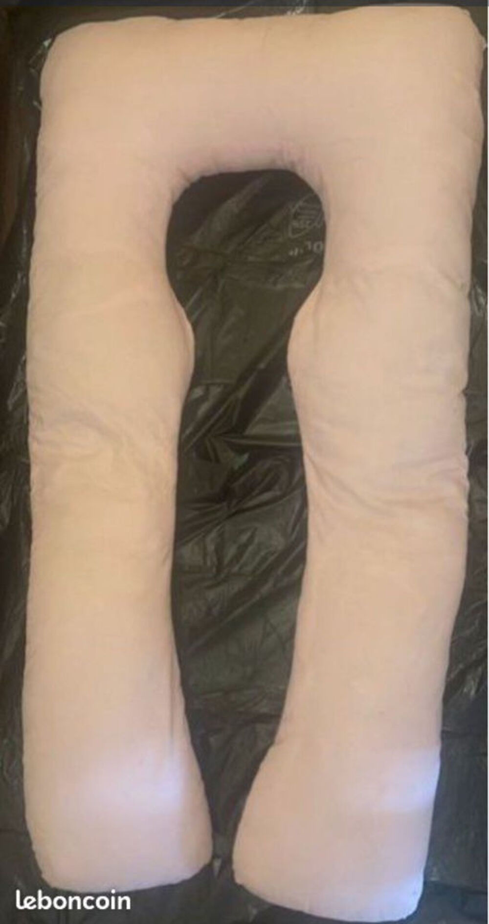 Coussin de grossesse rose neuf Puriculture