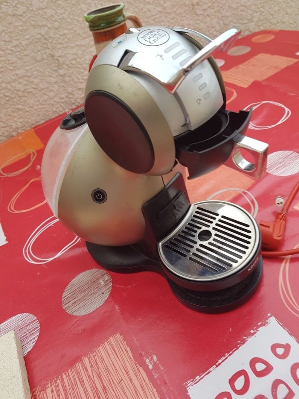machine cafeDOLCE GUSTO tbe Electroménager