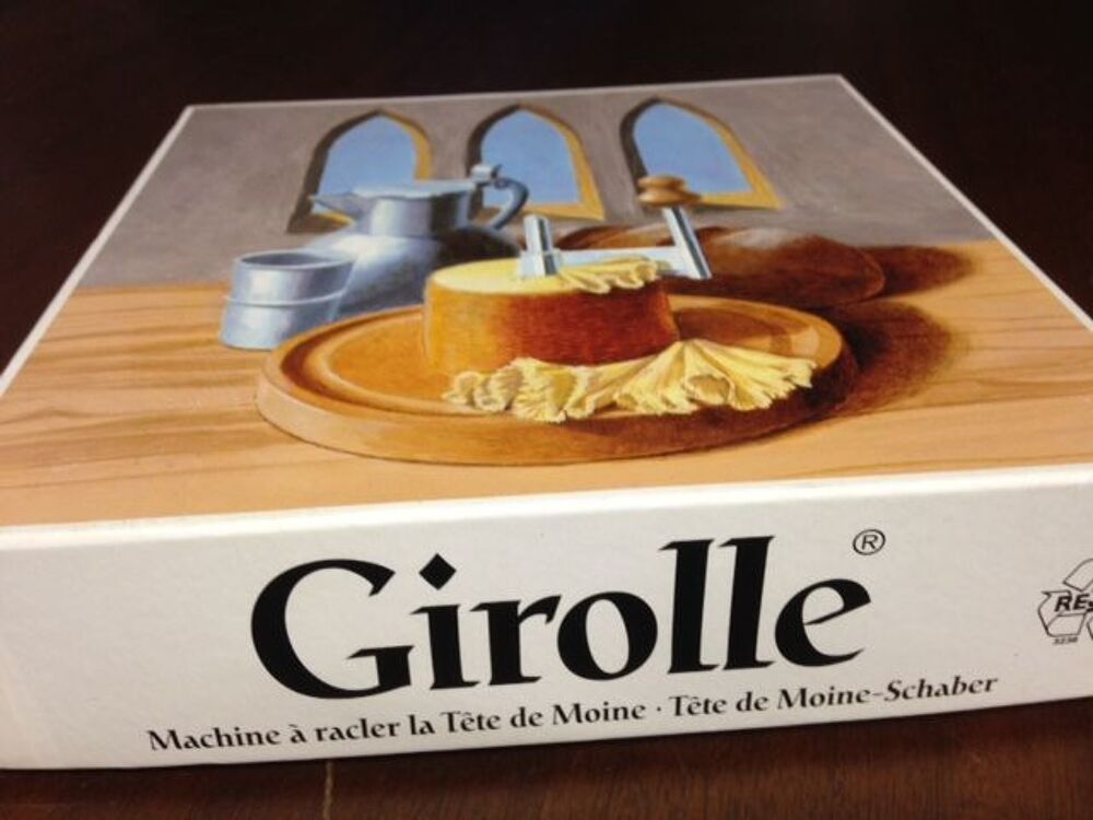 Mod&egrave;le Girolle Girolle r&acirc;pe fromage Electroménager
