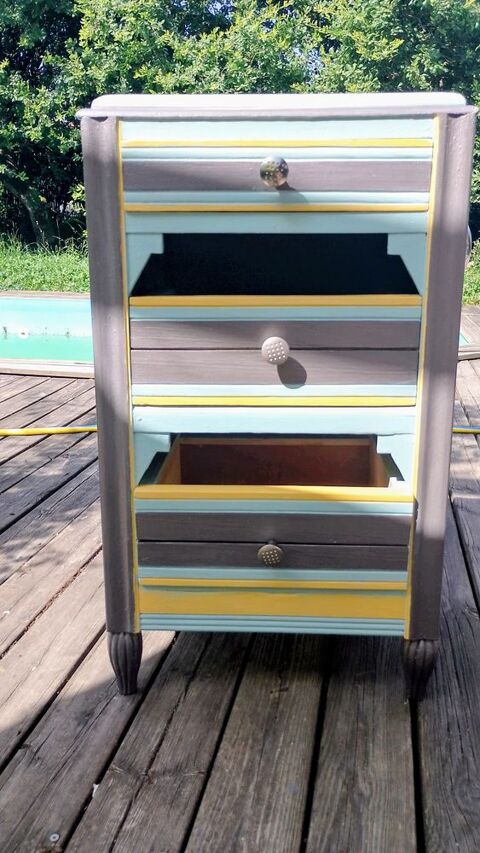 petit buffet 3 tiroirs en bois restaur� et repeint 80 Lavaur (81)