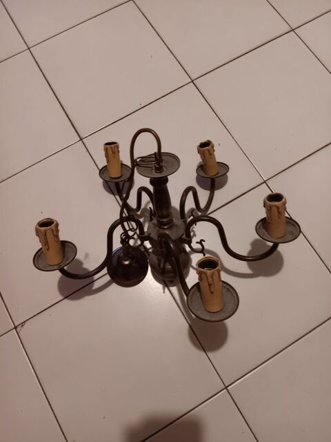 Lustre �tain 5 branches. 10 Saint-Priest (69)