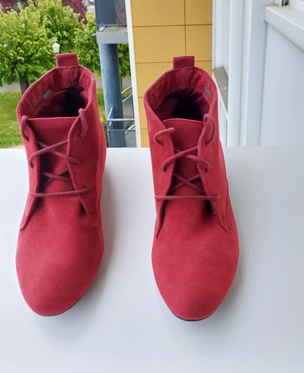 chaussures > ext&eacute;rieur daim + cuir int&eacute;rieur - 36 - NEUVES Chaussures enfants