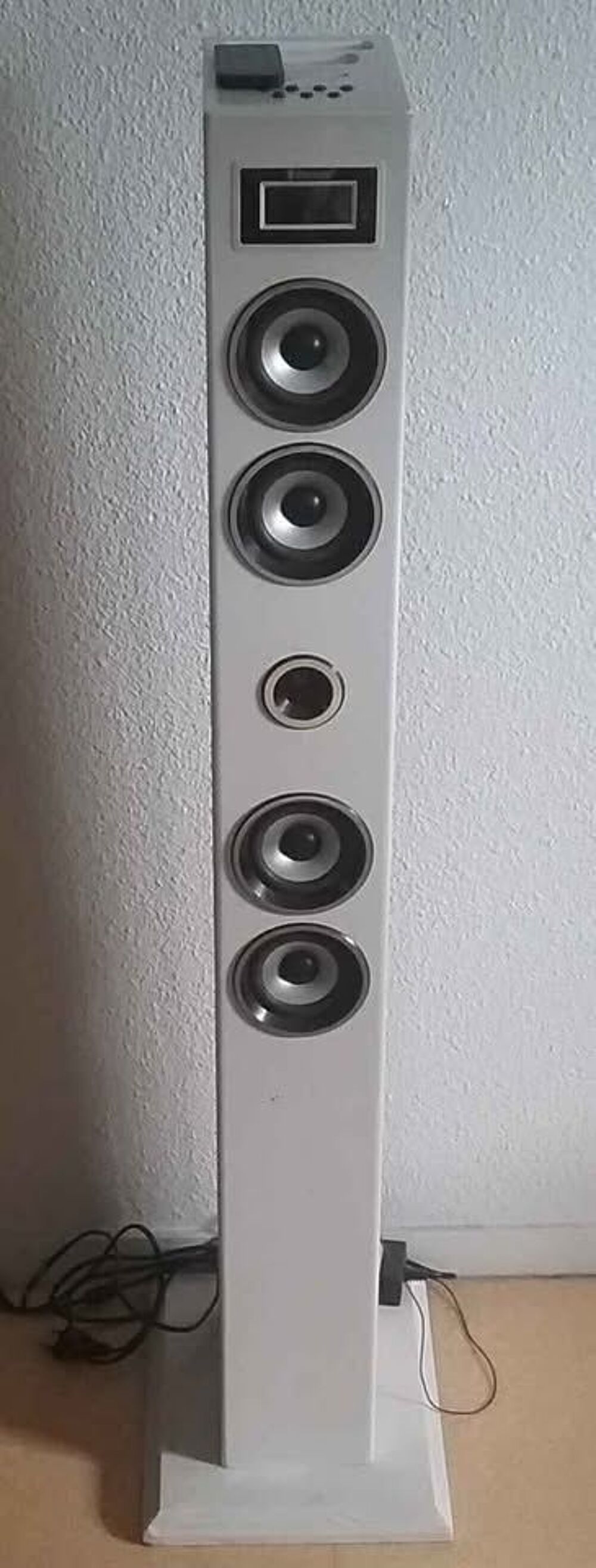 Tour De Son Caisson Station D'accueil pour Iphone et Samsung Audio et hifi