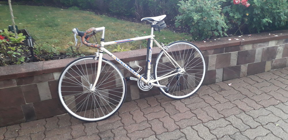 V&eacute;lo de route Vlos